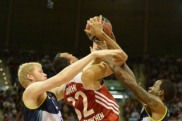 乎无往不利 乎无往不利